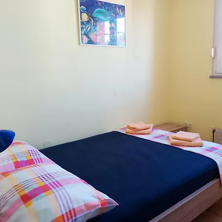 Rise And Shine! 아파트